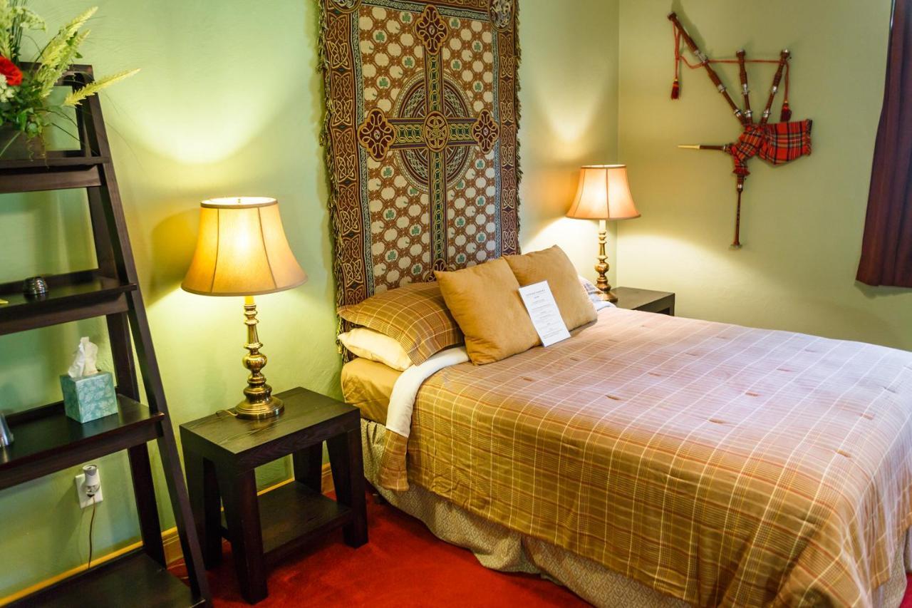 Coyote Blues Village Bed & Breakfast Silver City 外观 照片