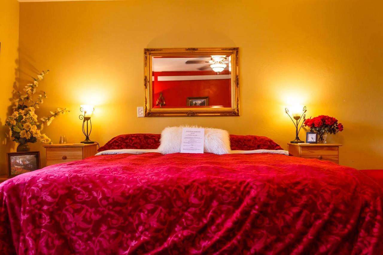 Coyote Blues Village Bed & Breakfast Silver City 外观 照片