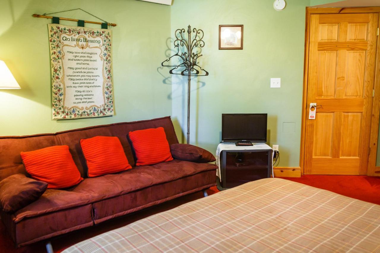 Coyote Blues Village Bed & Breakfast Silver City 外观 照片
